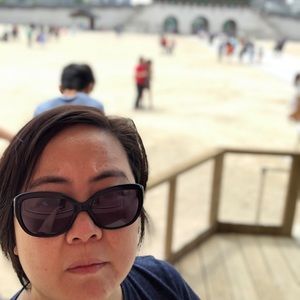 Meet your Posher, Julia